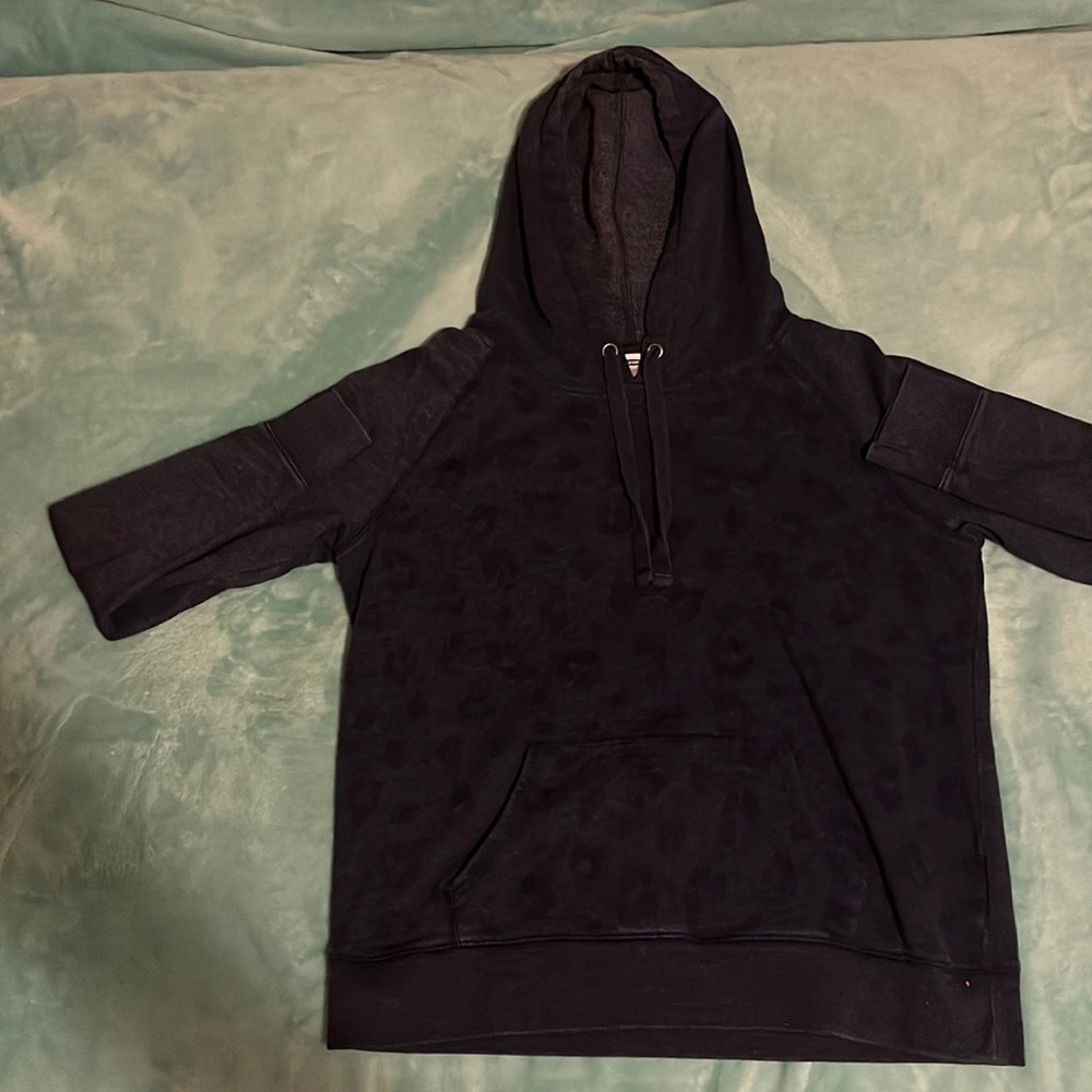Old Navy Navy Blue Leppard Print Hoodie With Pockets Size Medium